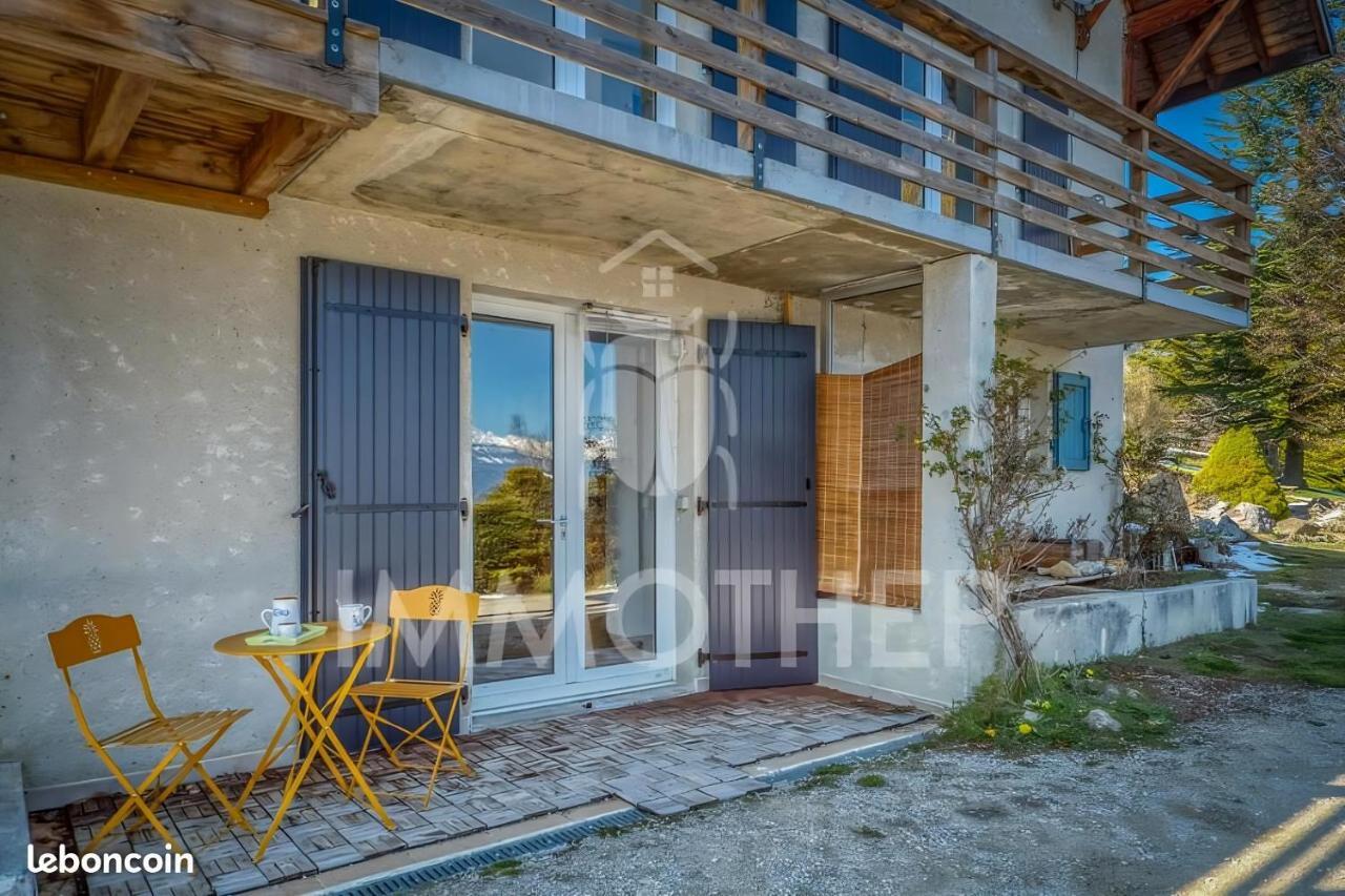 Appartement De Plain-Pied En Montagne Avec Vue Merveilleuse Sur Le Massif De Belledonne Saint Bernard du Touvet ภายนอก รูปภาพ