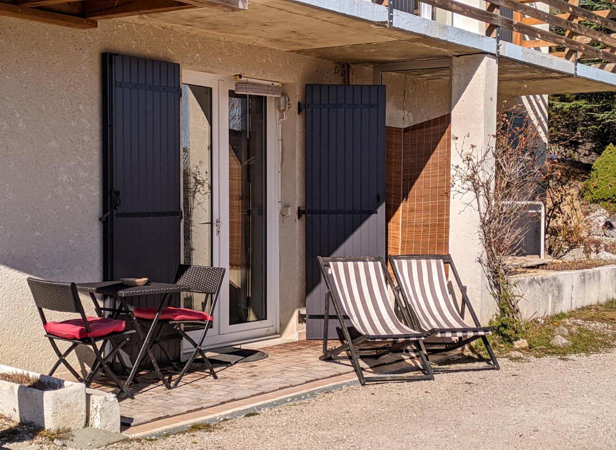 Appartement De Plain-Pied En Montagne Avec Vue Merveilleuse Sur Le Massif De Belledonne Saint Bernard du Touvet ภายนอก รูปภาพ